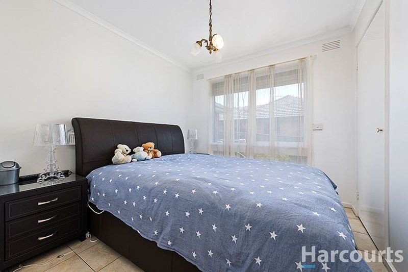 Photo - 29 Norfolk Street, Glen Waverley VIC 3150 - Image 5