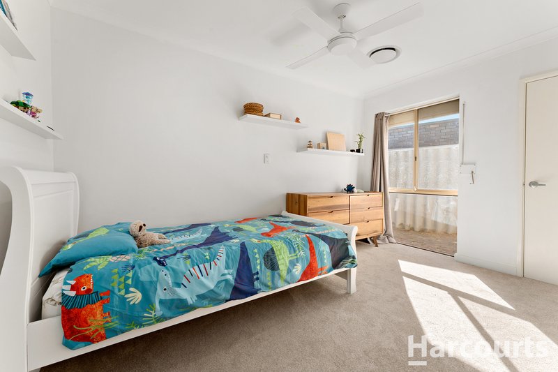 Photo - 29 Oaklands Avenue, Halls Head WA 6210 - Image 13