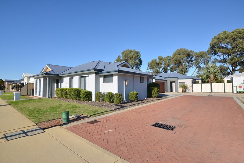 Photo - 29 Oakpark Green, Clarkson WA 6030 - Image 25