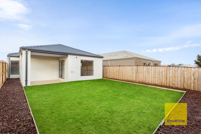 Photo - 29 Oasis Drive, Mount Duneed VIC 3217 - Image 14