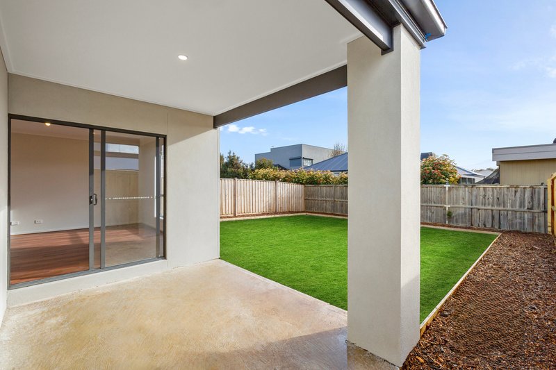 Photo - 29 Oasis Drive, Mount Duneed VIC 3217 - Image 13
