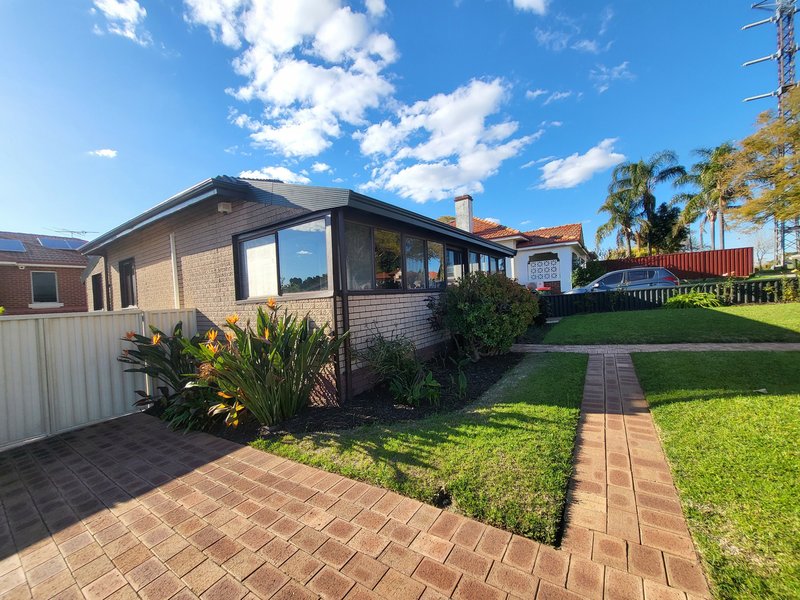 Photo - 29 Oats Street, East Victoria Park WA 6101 - Image 2