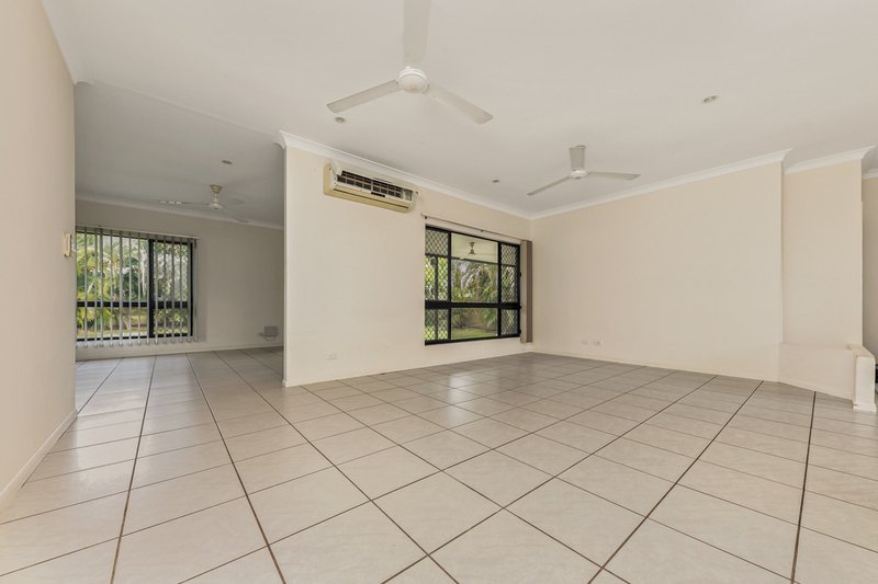 Photo - 29 Odegaard Drive, Rosebery NT 0832 - Image 2