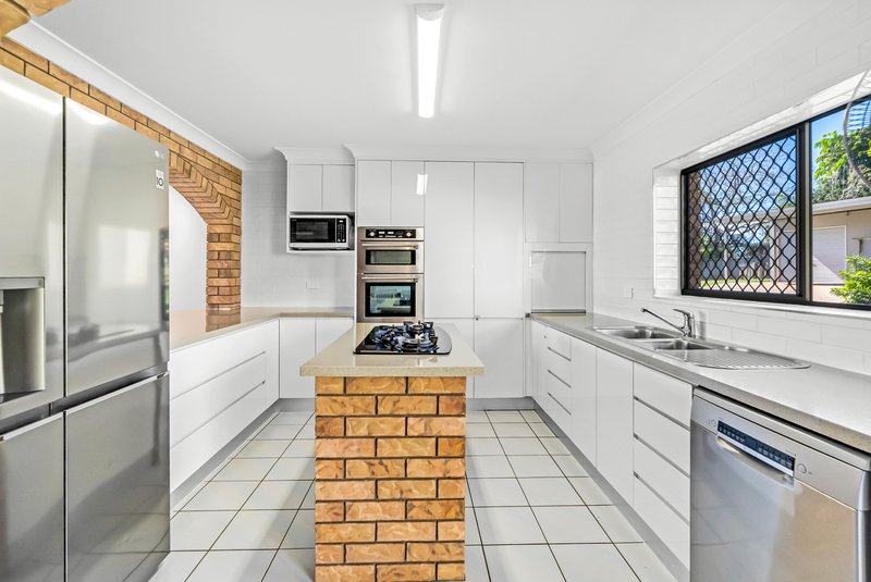 Photo - 29 Oleander Drive, Yungaburra QLD 4884 - Image 12