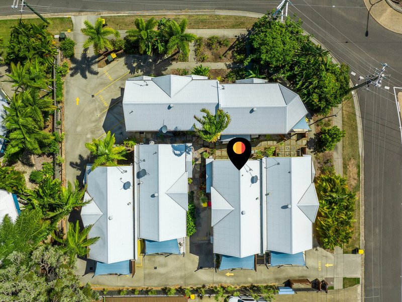 Photo - 2/9 Orana Avenue, Boyne Island QLD 4680 - Image 13