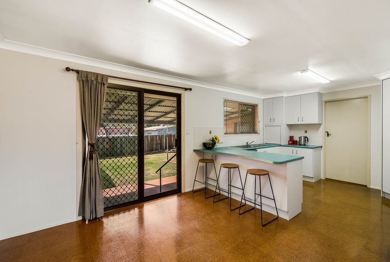 Photo - 29 Orchid Street, Centenary Heights QLD 4350 - Image 6