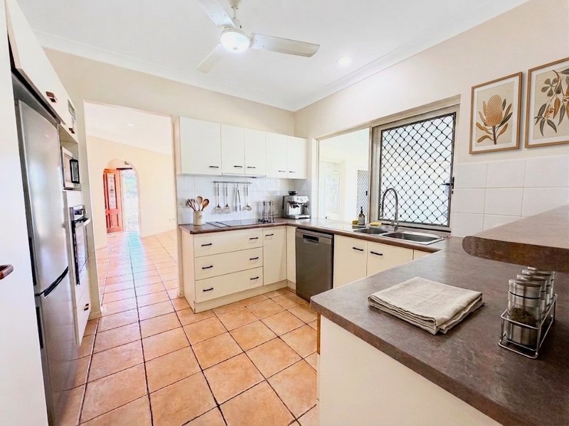 Photo - 29 Overton Circuit, Kirwan QLD 4817 - Image 8