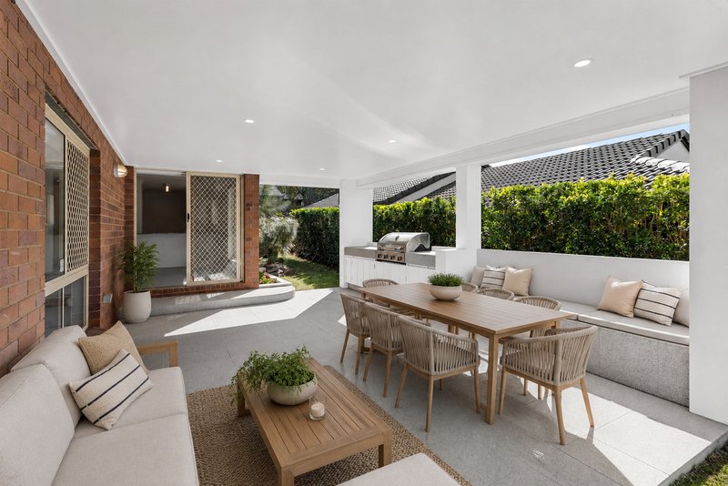 Photo - 29 Oxford Crescent, Bridgeman Downs QLD 4035 - Image 13