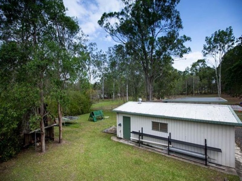 Photo - 29 Oxford Street, Joyner QLD 4500 - Image 15