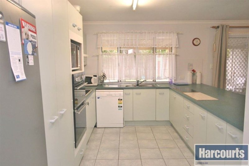 Photo - 29 Pacific Dr , Banksia Beach QLD 4507 - Image 2