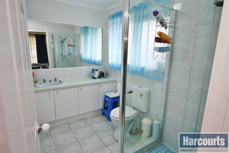 Photo - 29 Pacific Dr , Banksia Beach QLD 4507 - Image 6