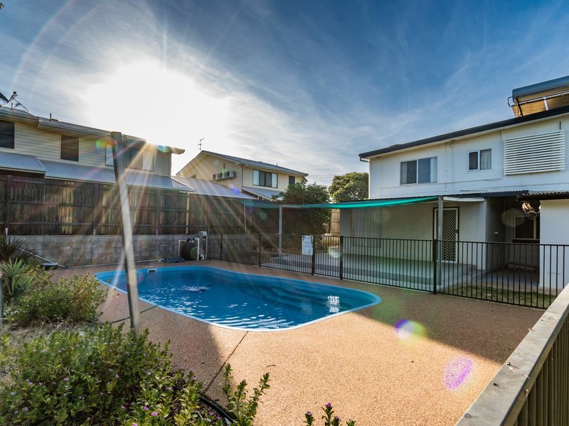 Photo - 29 Pamela Street, Mount Isa QLD 4825 - Image 2