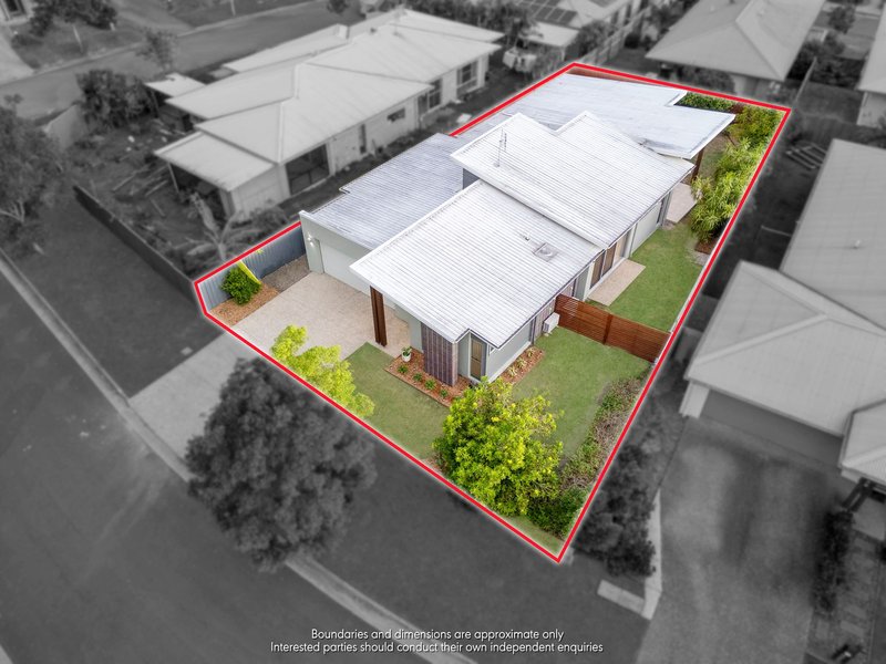 Photo - 29 Paperbark Crescent, Coomera QLD 4209 - Image 2