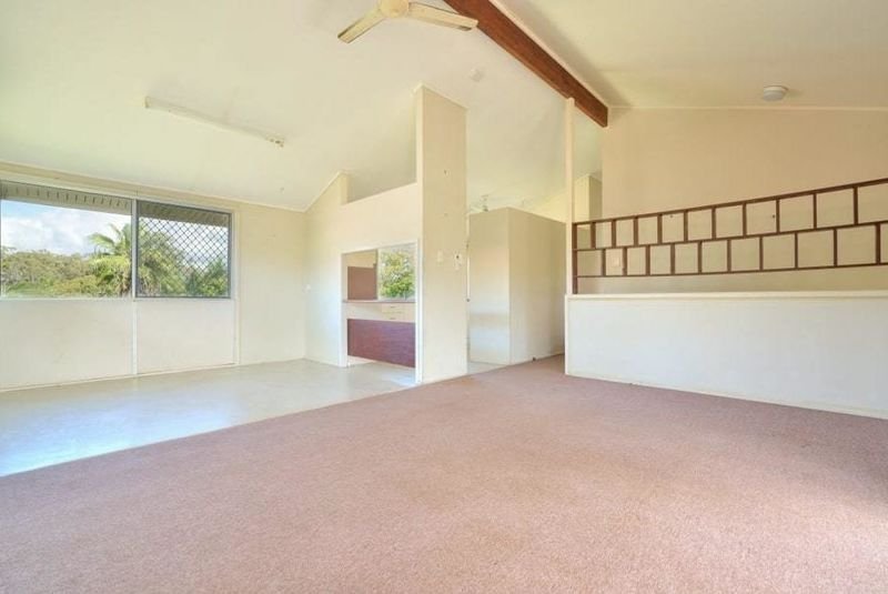 Photo - 29 Park Street, West Gladstone QLD 4680 - Image 5