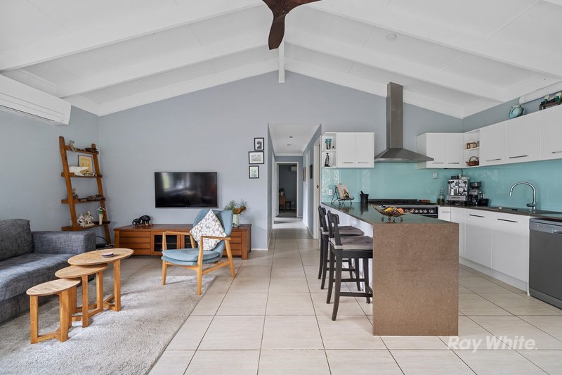 Photo - 29 Passerine Drive, Rochedale South QLD 4123 - Image 5