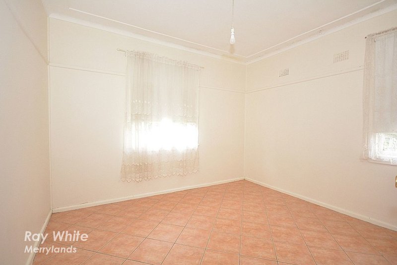 Photo - 29 Patterson Street, Lalor Park NSW 2147 - Image 4