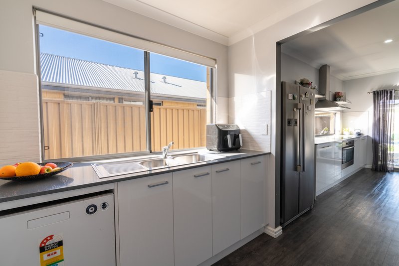 Photo - 29 Peckham Boulevard, Baldivis WA 6171 - Image 19