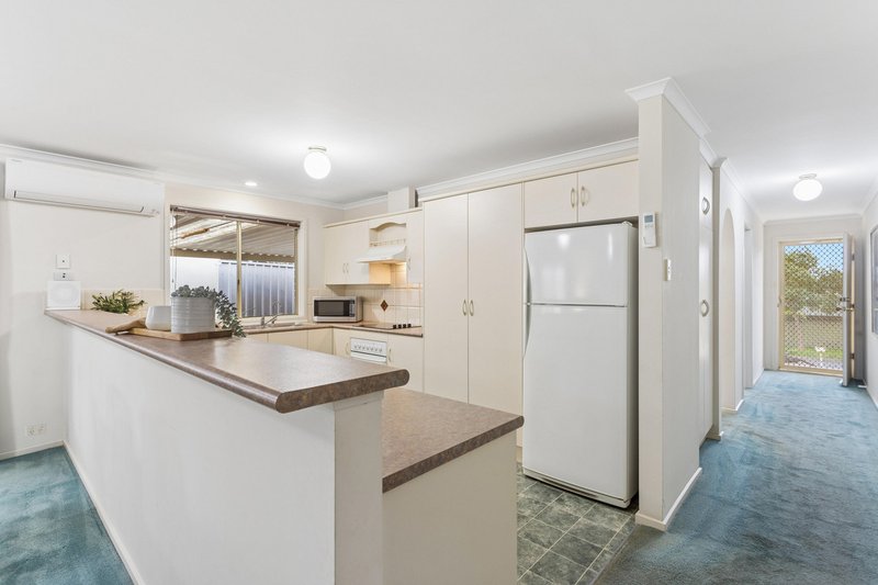 Photo - 29 Pelsaert Avenue, Fairview Park SA 5126 - Image 5