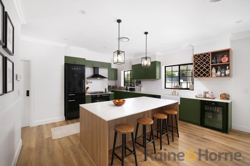 Photo - 29 Peppercorn Avenue, Narellan NSW 2567 - Image 6