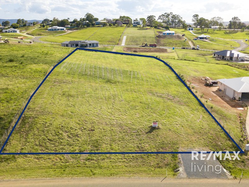 Photo - 29 Pine Tree Drive, Winya QLD 4515 - Image 3