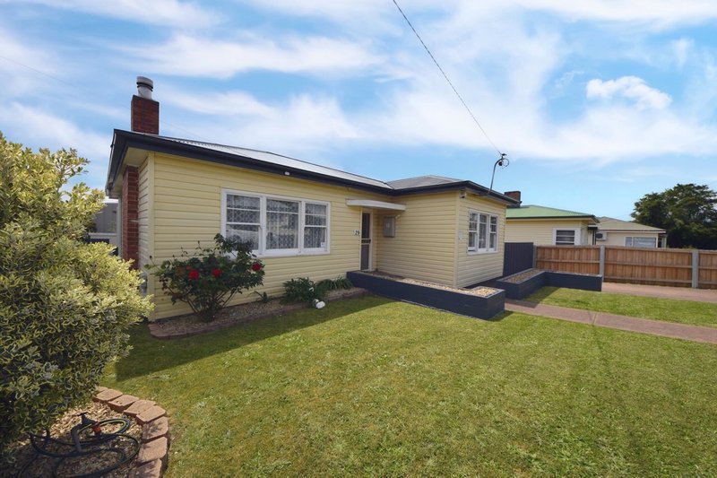 Photo - 29 Pitcairn Street, Glenorchy TAS 7010 - Image 10