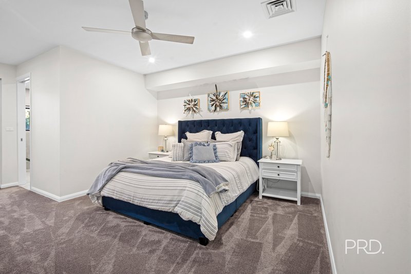 Photo - 29 Plunkett Drive, Lake Albert NSW 2650 - Image 13
