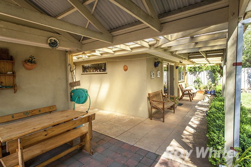 Photo - 29 Plymouth Street, Glen Waverley VIC 3150 - Image 10