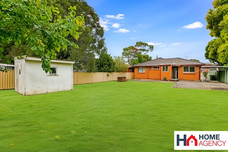 Photo - 29 Pobje Avenue, Birrong NSW 2143 - Image 4