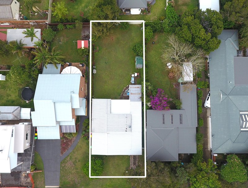 Photo - 29 Point Street, Bateau Bay NSW 2261 - Image 10