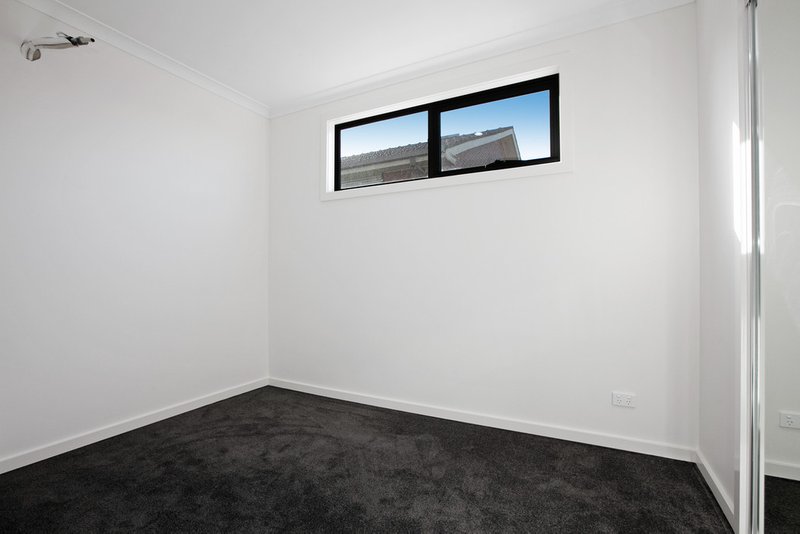 Photo - 2/9 Prospect Street, Glenroy VIC 3046 - Image 13