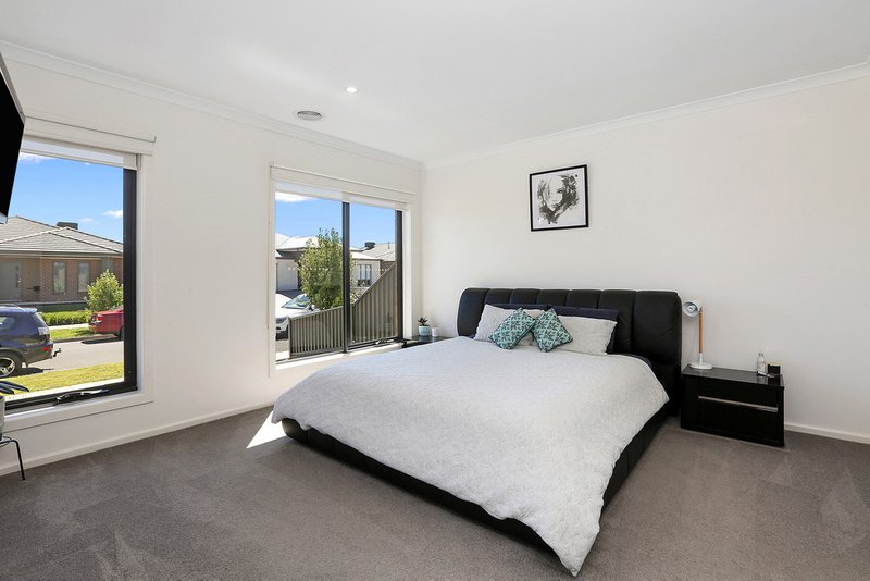 Photo - 29 Quail Drive, Lara VIC 3212 - Image 2