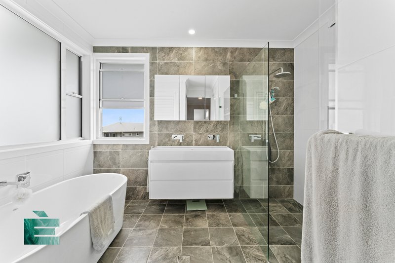 Photo - 29 Quinn Street, Catherine Hill Bay NSW 2281 - Image 14