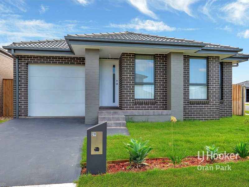 29 Rawlings Street, Oran Park NSW 2570