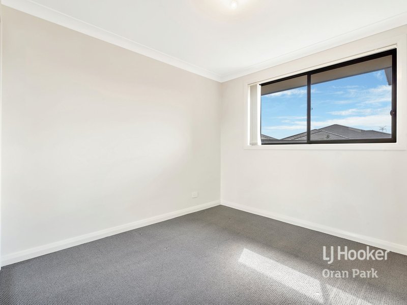 Photo - 29 Rawlings Street, Oran Park NSW 2570 - Image 7