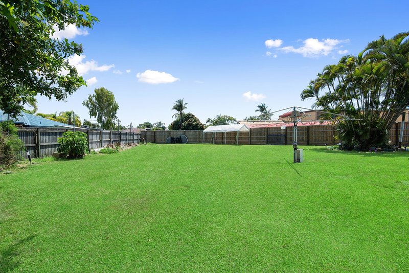 Photo - 29 Raymond Terrace, Deception Bay QLD 4508 - Image 11