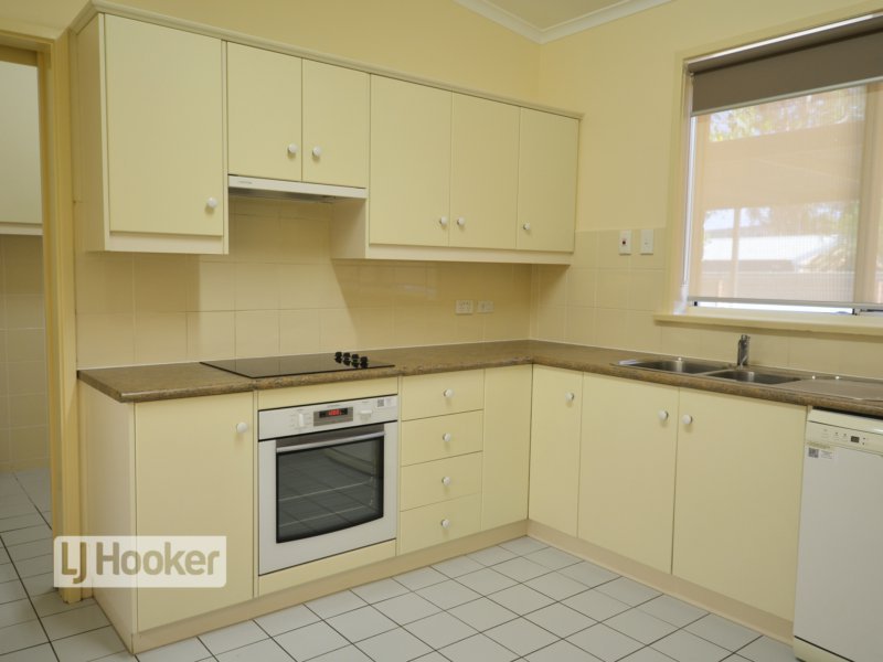 Photo - 29 Roberts Crescent, Gillen NT 0870 - Image 6