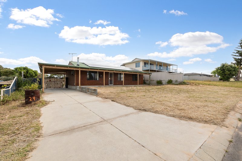 29 Rodrigues Crescent, Ledge Point WA 6043