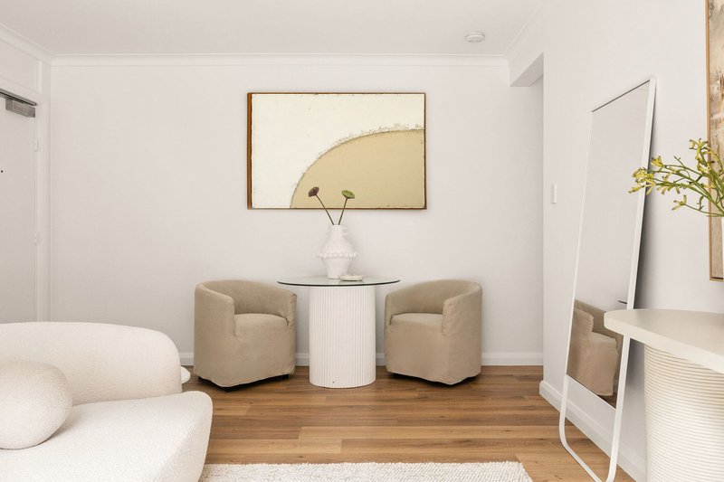 Photo - 2/9 Rowe Street, Freshwater NSW 2096 - Image 3