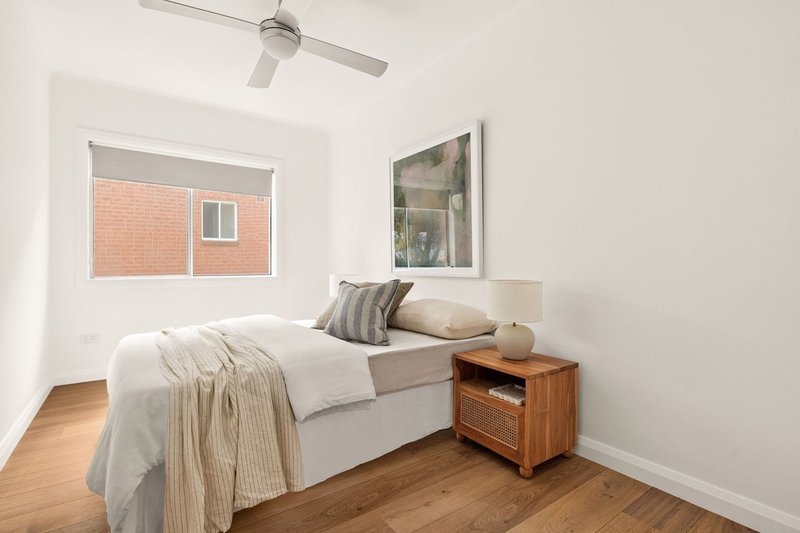 Photo - 2/9 Rowe Street, Freshwater NSW 2096 - Image 4