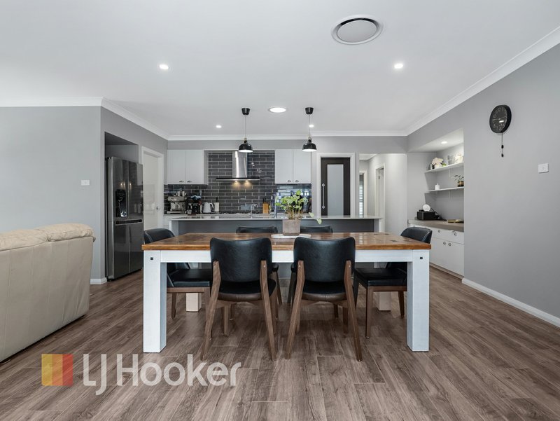 Photo - 29 Royal Avenue, Medowie NSW 2318 - Image 4