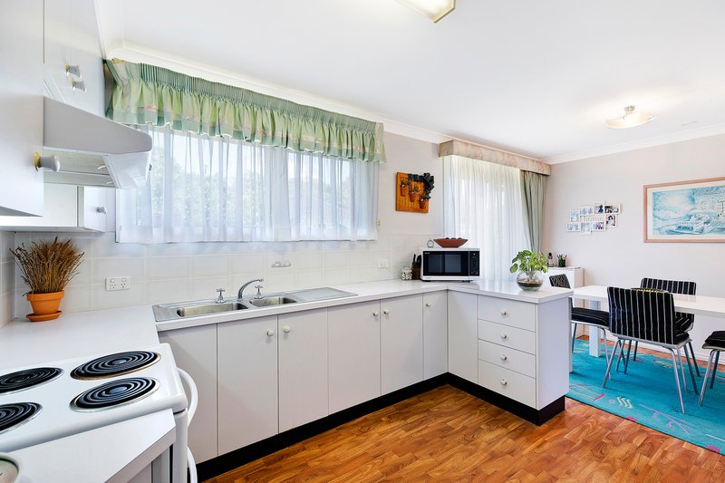 Photo - 2/9 Sacha Terrace, Terrigal NSW 2260 - Image 7