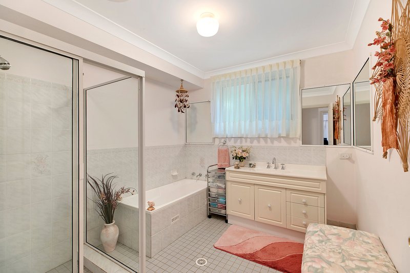 Photo - 2/9 Sacha Terrace, Terrigal NSW 2260 - Image 10