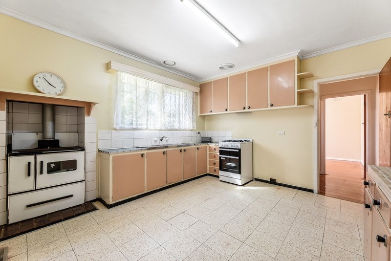 Photo - 29 Sandy Street, Nunawading VIC 3131 - Image 9