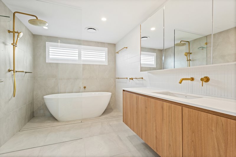 Photo - 29 Seaboard Way, Shell Cove NSW 2529 - Image 16