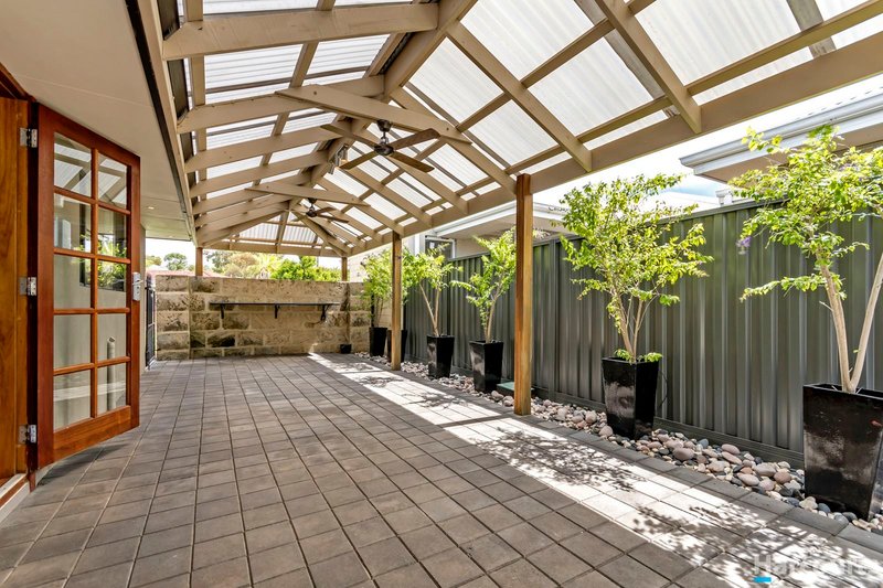 Photo - 29 Seaflower Crescent, Craigie WA 6025 - Image 7