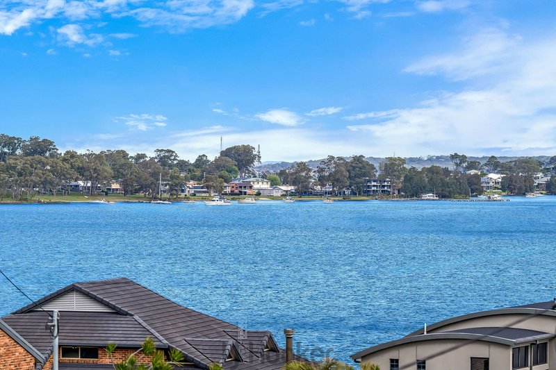 Photo - 29 Sealand Road, Fishing Point NSW 2283 - Image 2