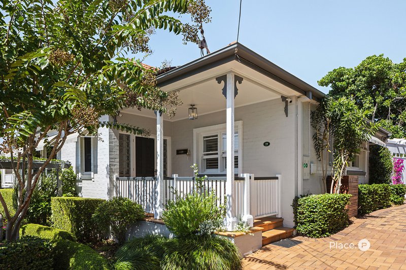 Photo - 29 Sefton Avenue, Clayfield QLD 4011 - Image 1