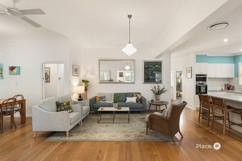 Photo - 29 Sefton Avenue, Clayfield QLD 4011 - Image 9