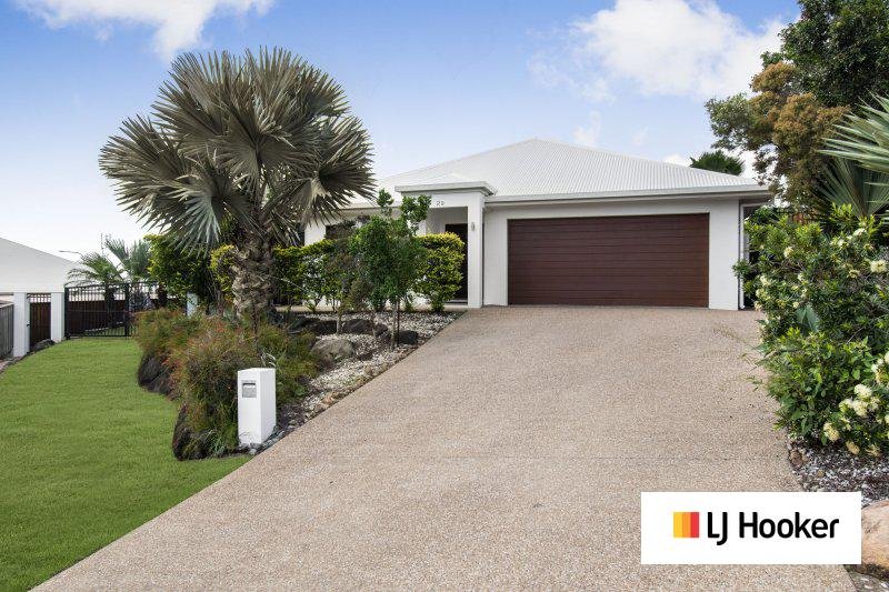 29 Shutehaven Circuit, Bushland Beach QLD 4818