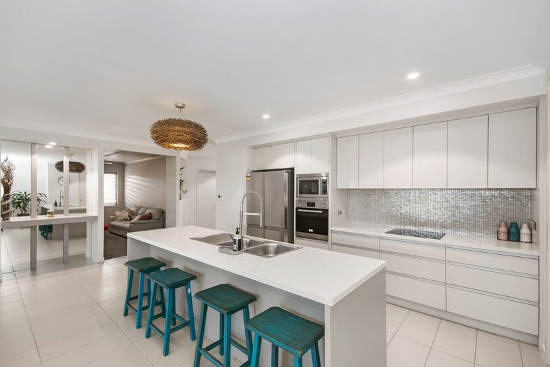Photo - 29 Solana Circuit, Burdell QLD 4818 - Image 3
